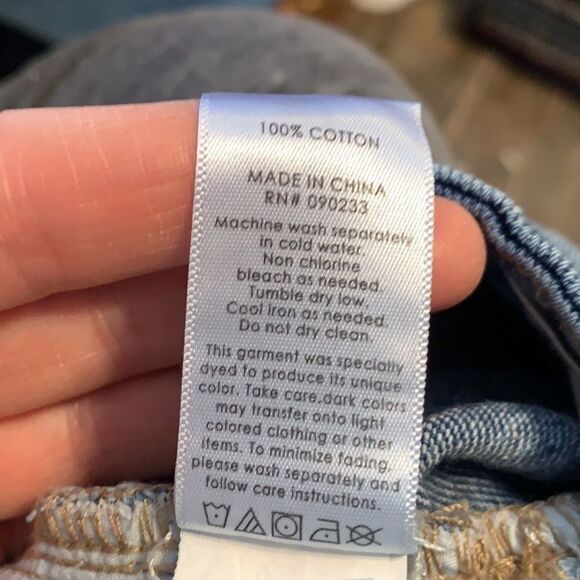 PACSUN Denim Jean Mom Short Distressed Cuffs Hi Rise Shorts Size 23 - Picture 7 of 7